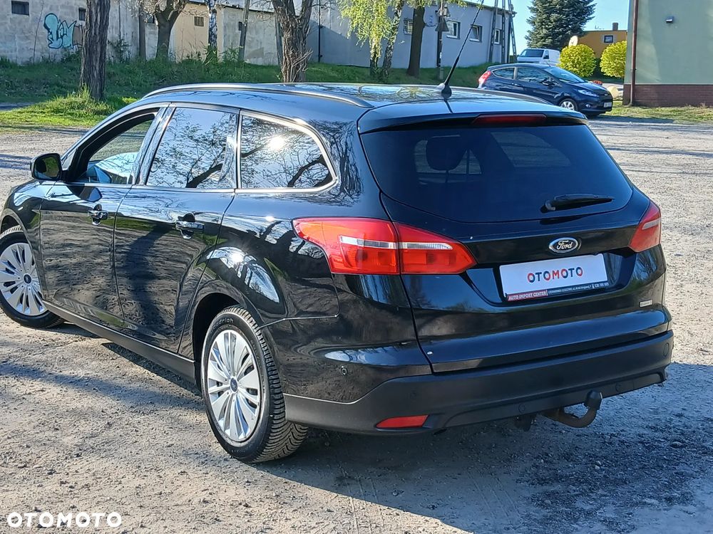 Ford Focus 1.0 EcoBoost STart-Stopp-System TITANIUM - 37