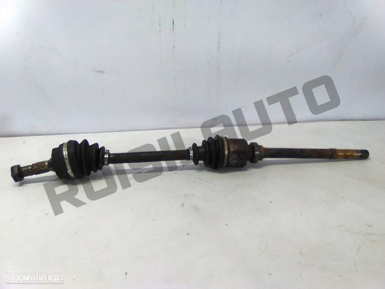 Transmissão Frente Direita  Peugeot 405 I [1987_1992] 1.9 D - 1