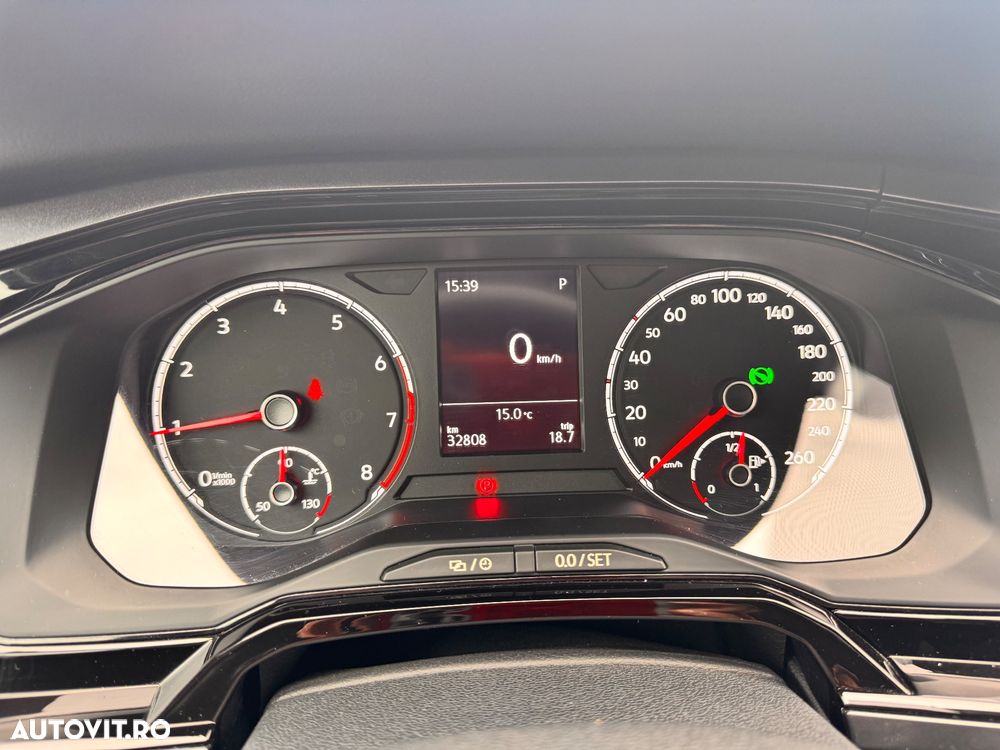 Volkswagen Polo 1.0 TSI DSG Highline - 17