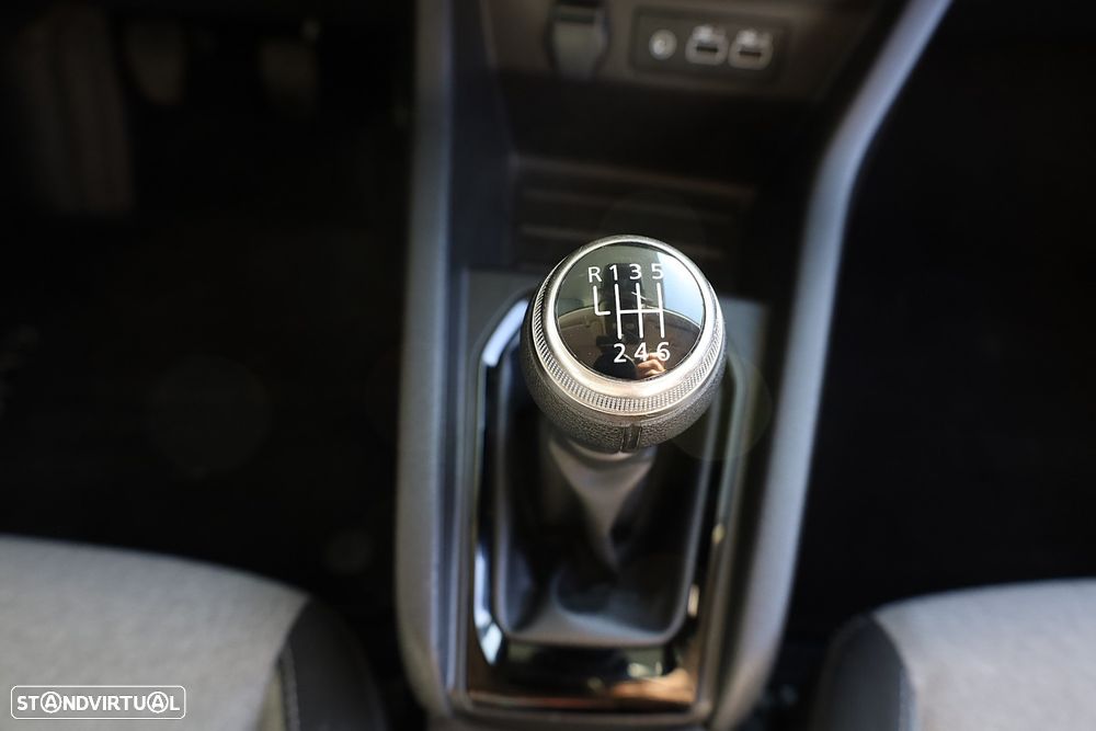 Renault Clio 1.5 Blue dCi Evolution - 17