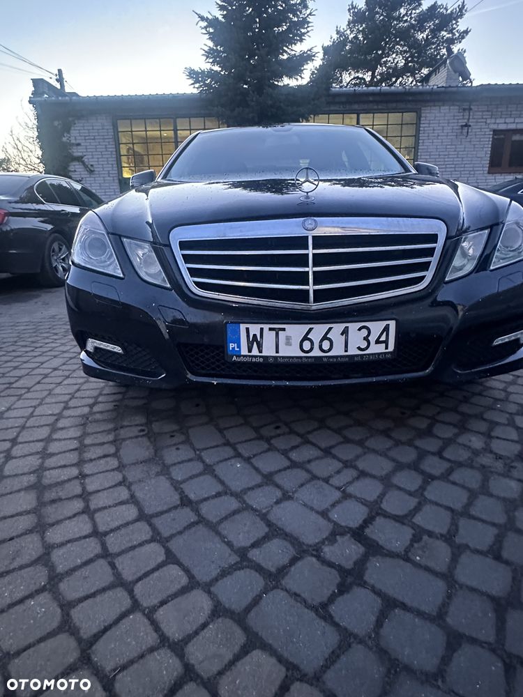 Mercedes-Benz Klasa E - 2