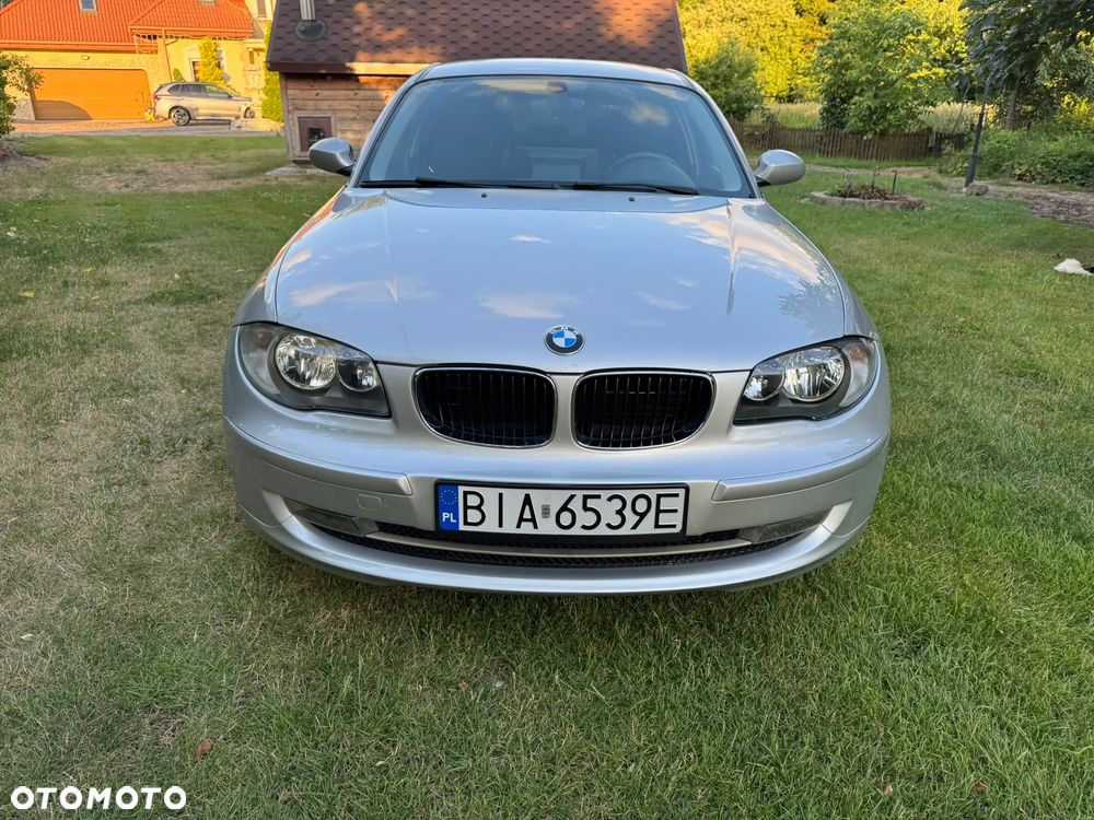 BMW Seria 1 116i - 8