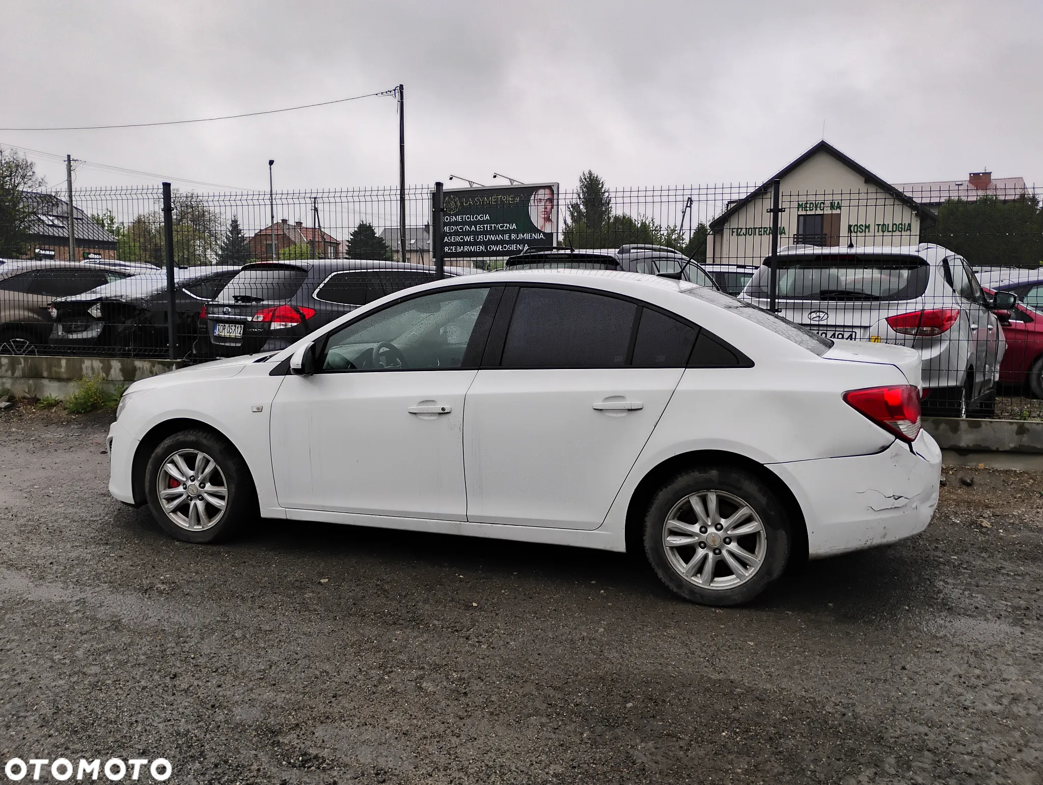 Chevrolet Cruze - 23