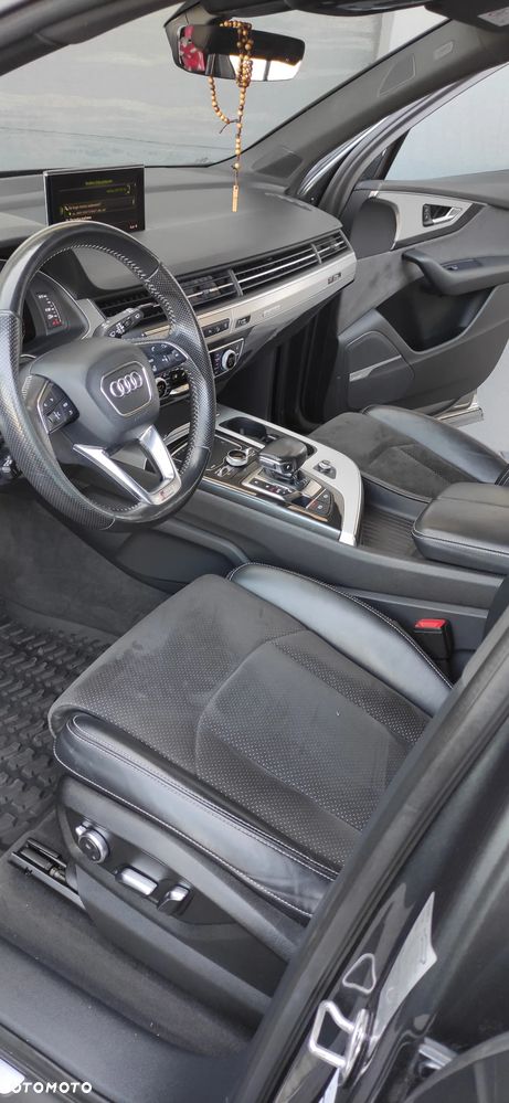 Audi Q7 - 22