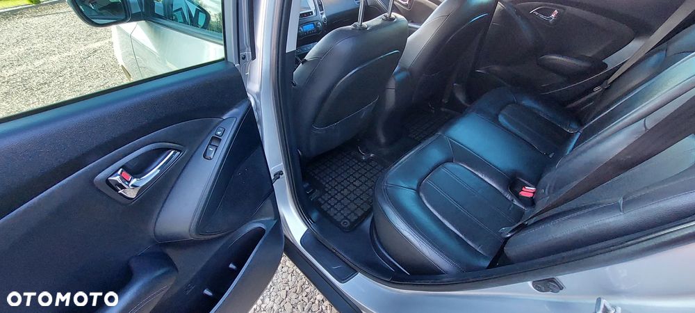Hyundai ix35 2.0 CRDi 4WD Premium - 13