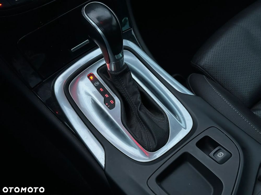 Opel Insignia - 14