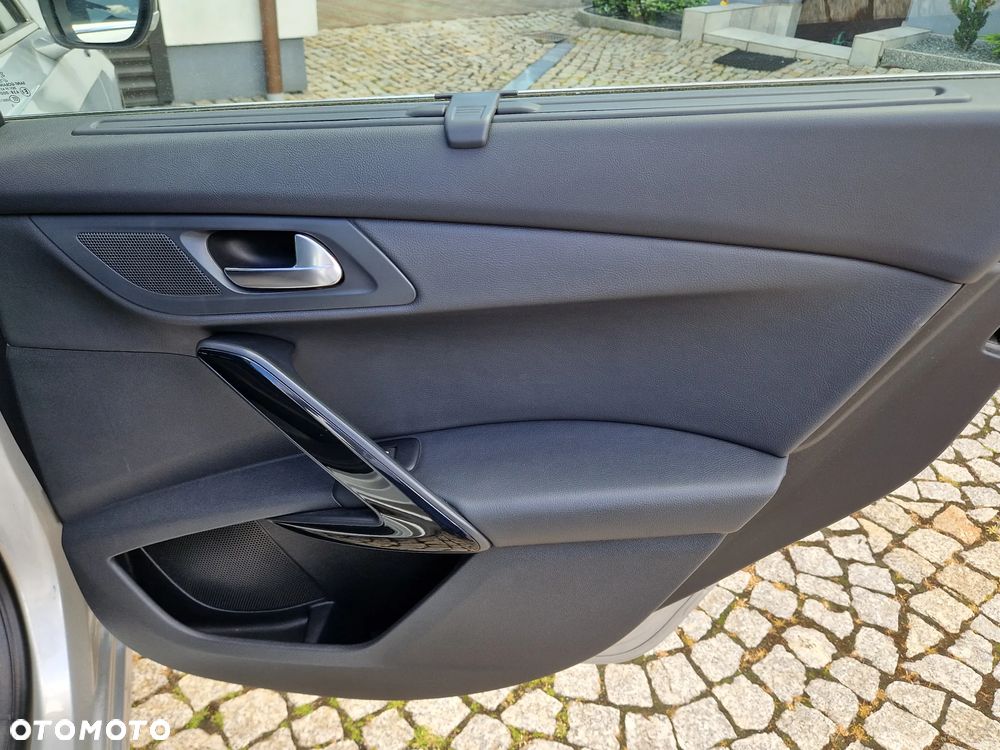 Peugeot 508 BlueHDi 180 EAT6 Stop&Start GT - 35