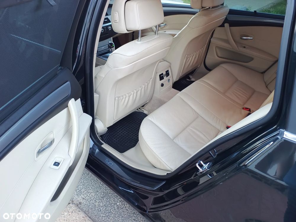 BMW Seria 5 - 23