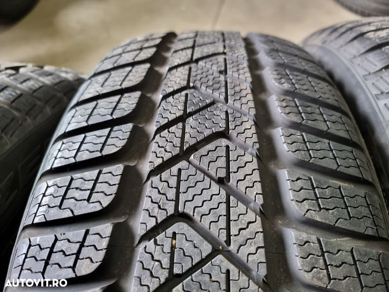 225/55/18 Pirelli 4piese - 6