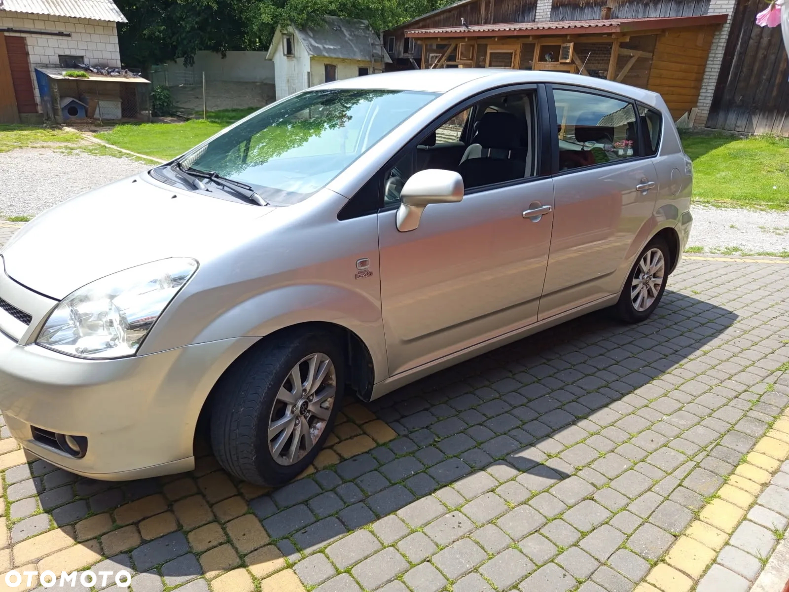 Toyota Corolla Verso 2.0 D-4D Prestige 7os - 8