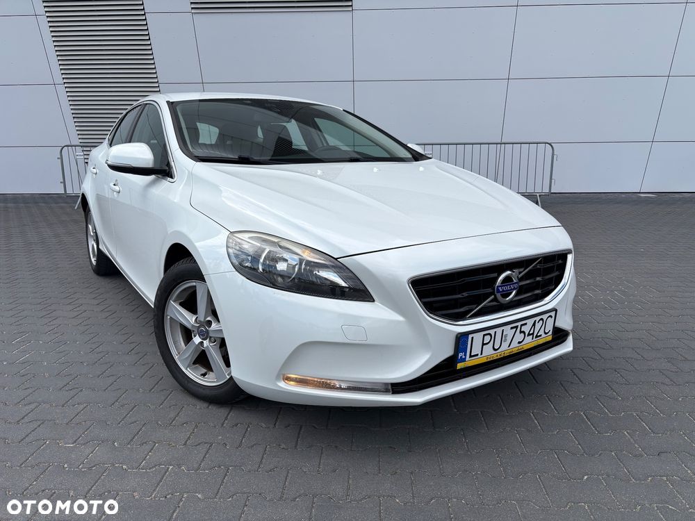 Volvo V40 D2 Summum - 1