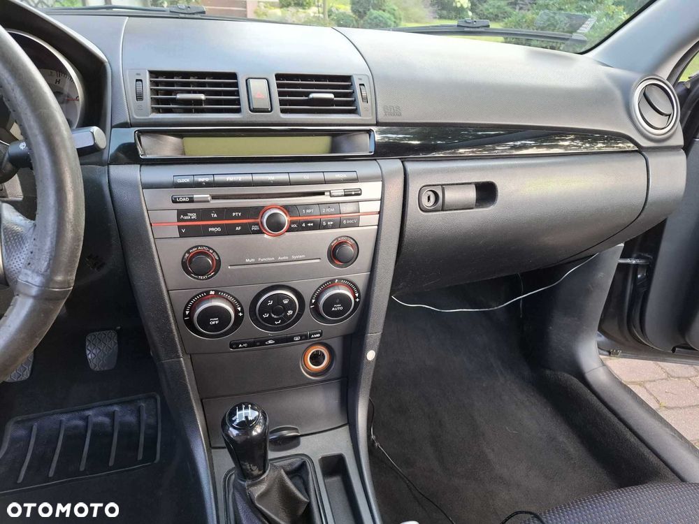 Mazda 3 - 6