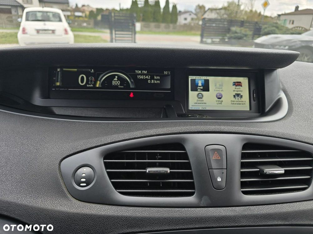Renault Scenic - 24