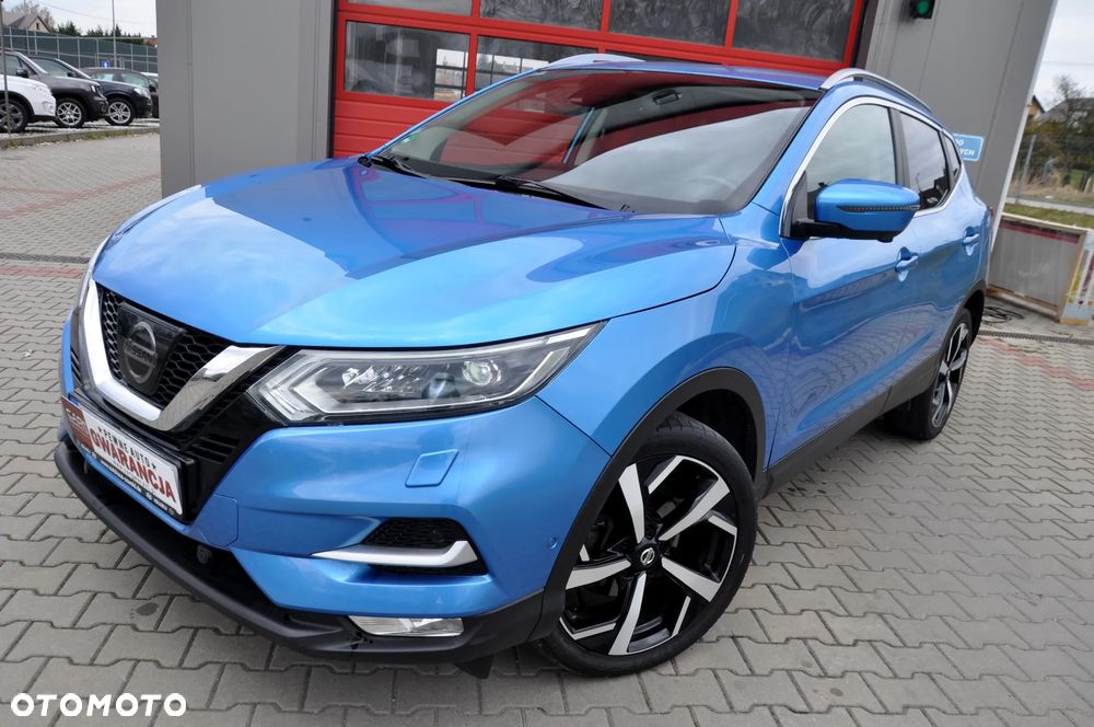 Nissan Qashqai 1.2 DIG-T Xtronic TEKNA+ - 4