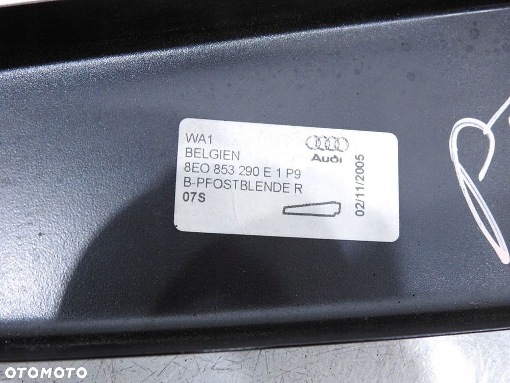 OSŁONA SŁUPKA PRAWA AUDI A4 B7 - 7