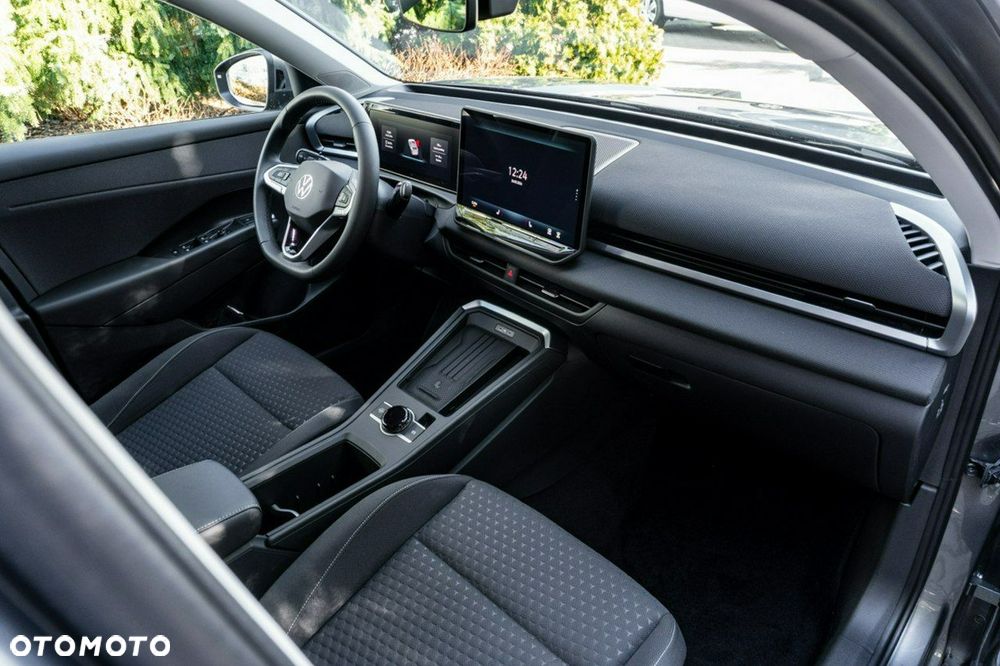 Volkswagen T-Roc - 22