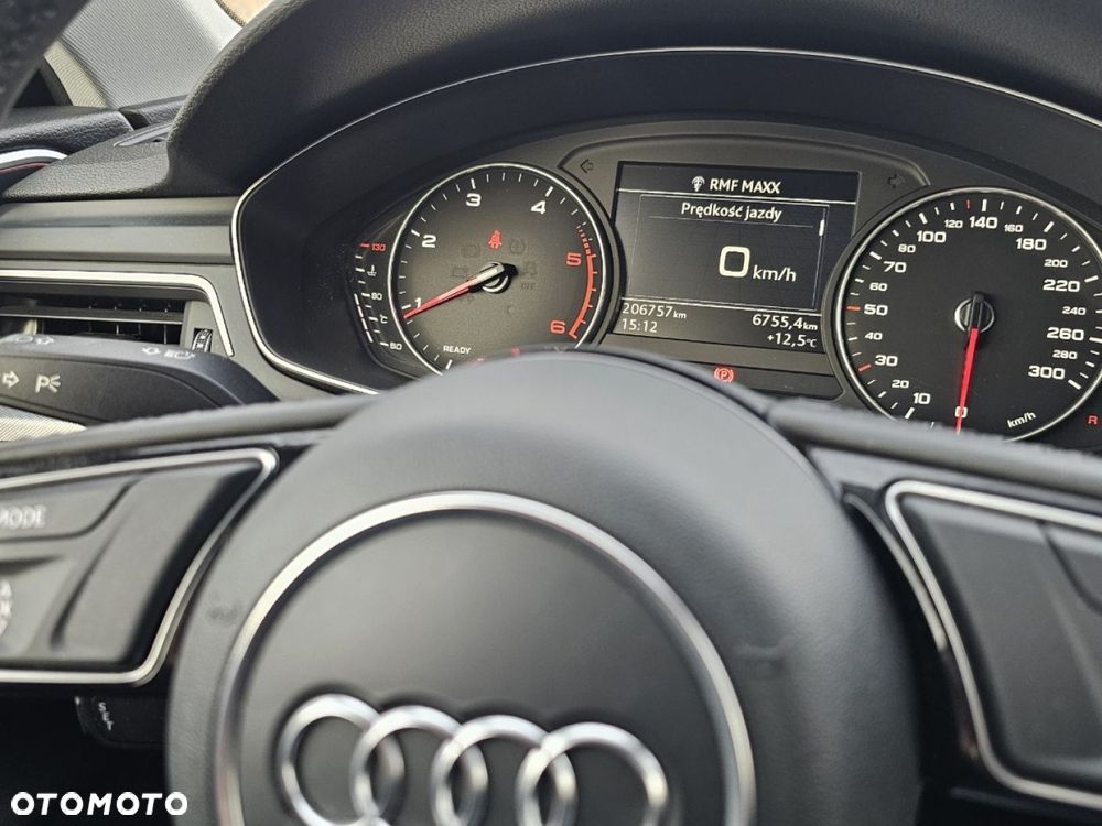 Audi A4 Avant 2.0 TDI Sport - 31