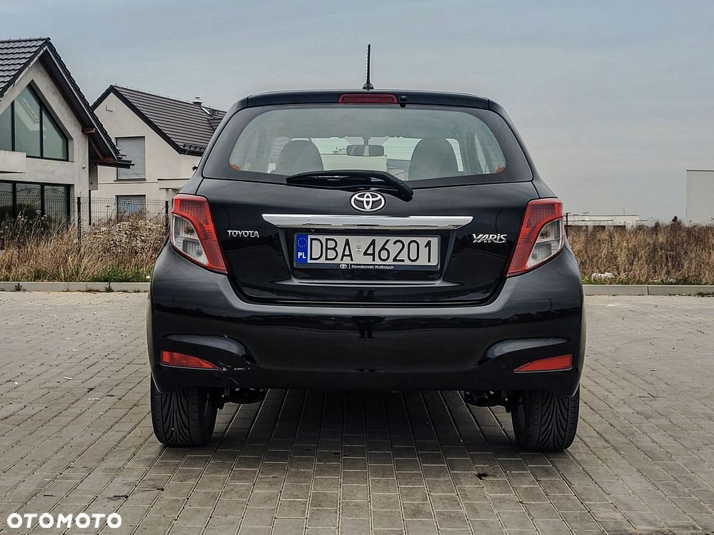 Toyota Yaris 1.33 Premium - 7
