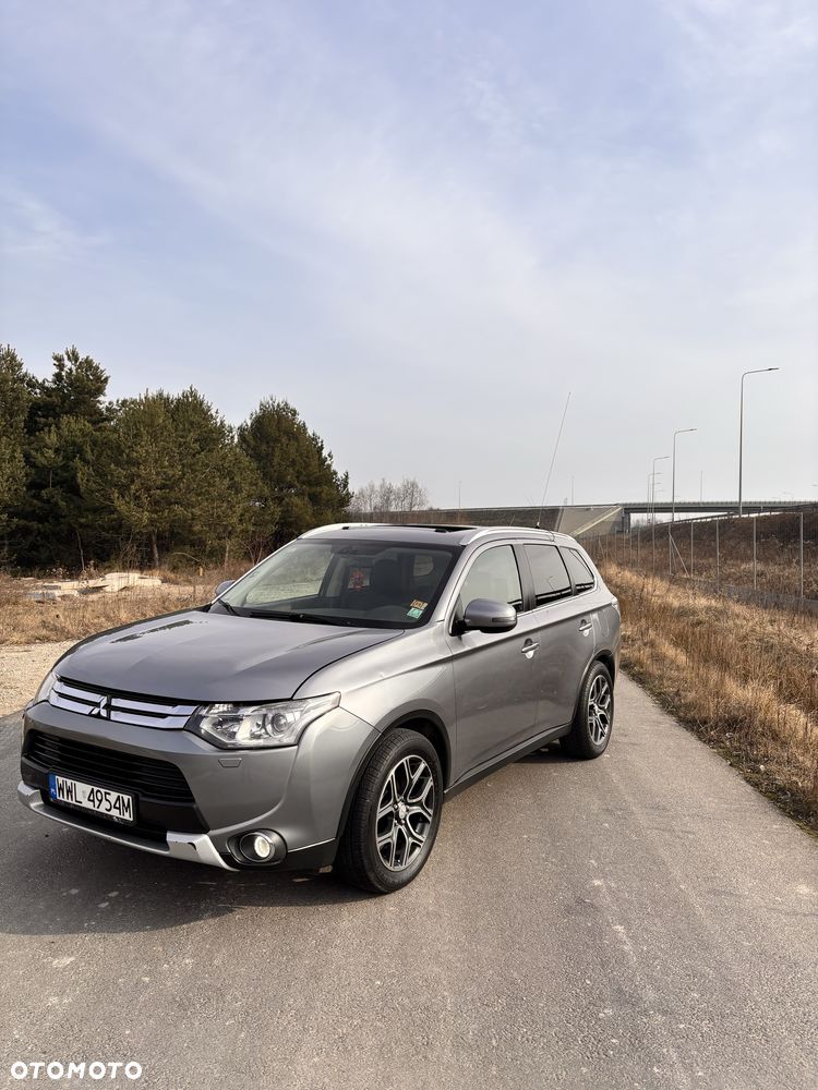 Mitsubishi Outlander 2015 photo 3