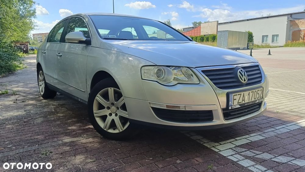Volkswagen Passat 2.0 TDI Trendline - 2