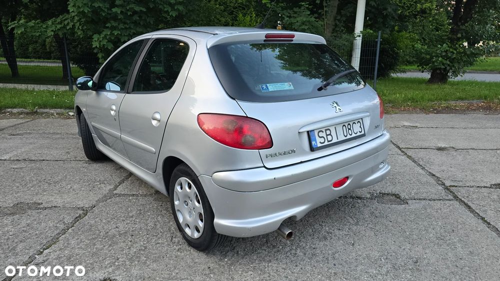 Peugeot 206 1.4 Ambiance - 3