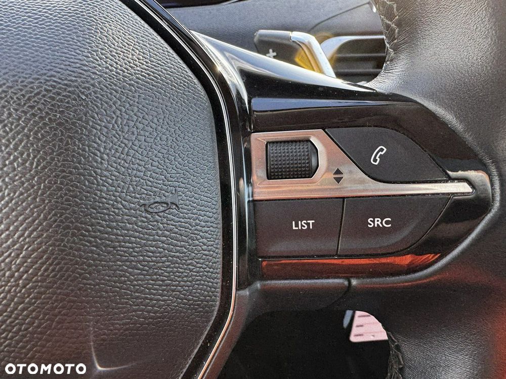 Peugeot 5008 1.5 BlueHDi Allure Pack S&S EAT8 - 22