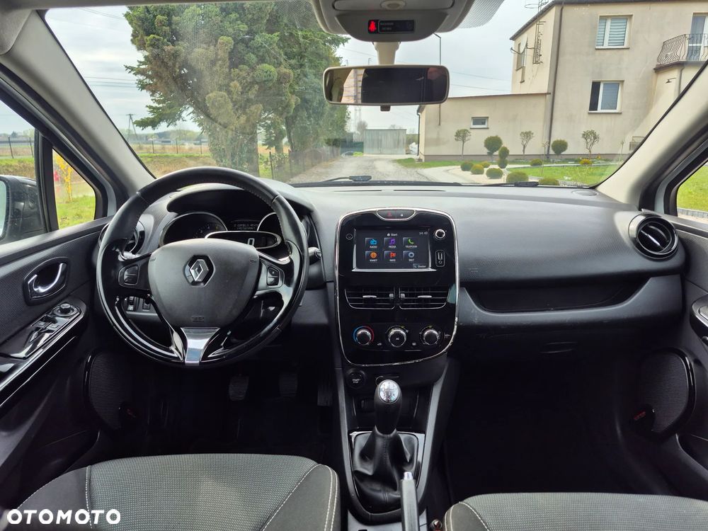 Renault Clio - 28