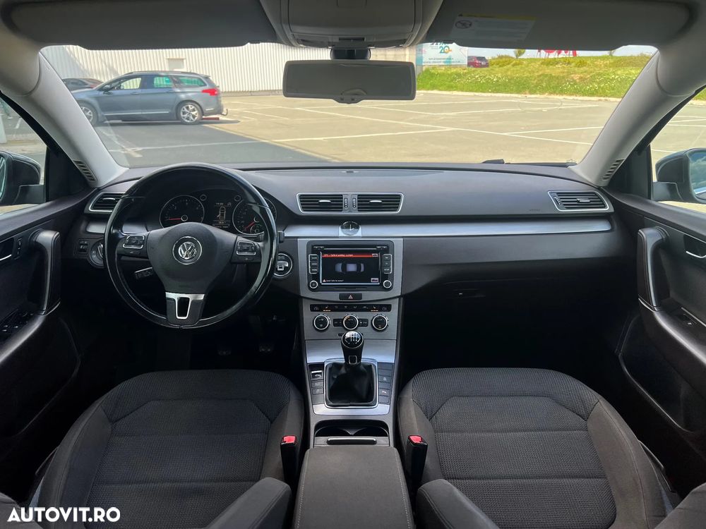 Volkswagen Passat 2.0 TDI BlueMotion Technology Comfortline - 7