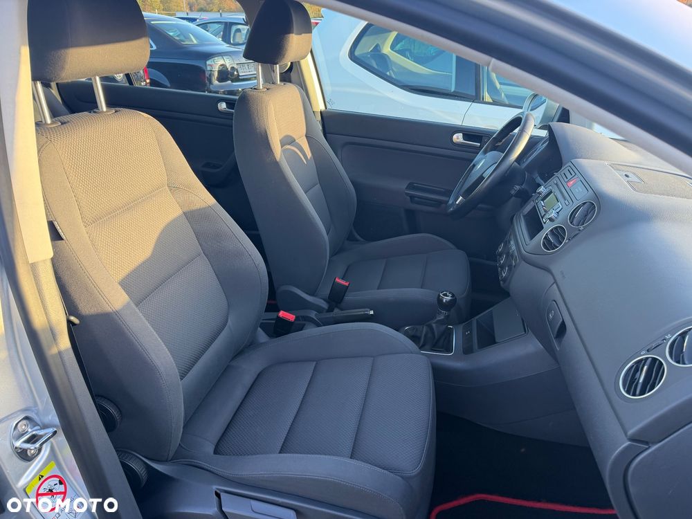 Volkswagen Golf Plus - 23