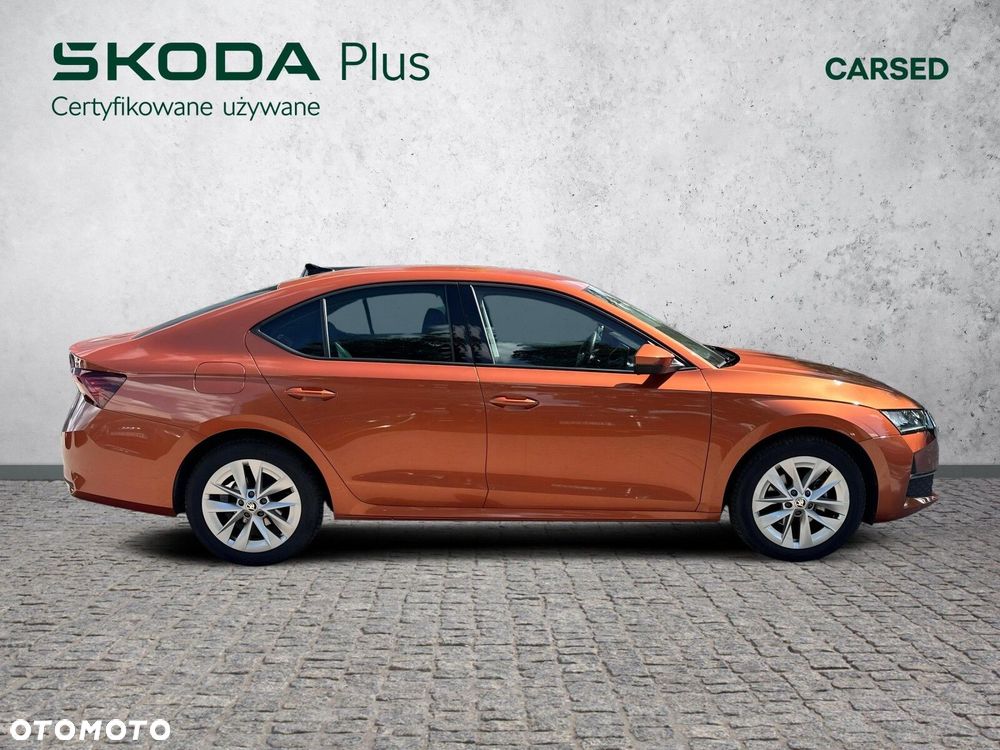 Skoda Octavia 1.5 TSI mHEV Selection DSG - 9