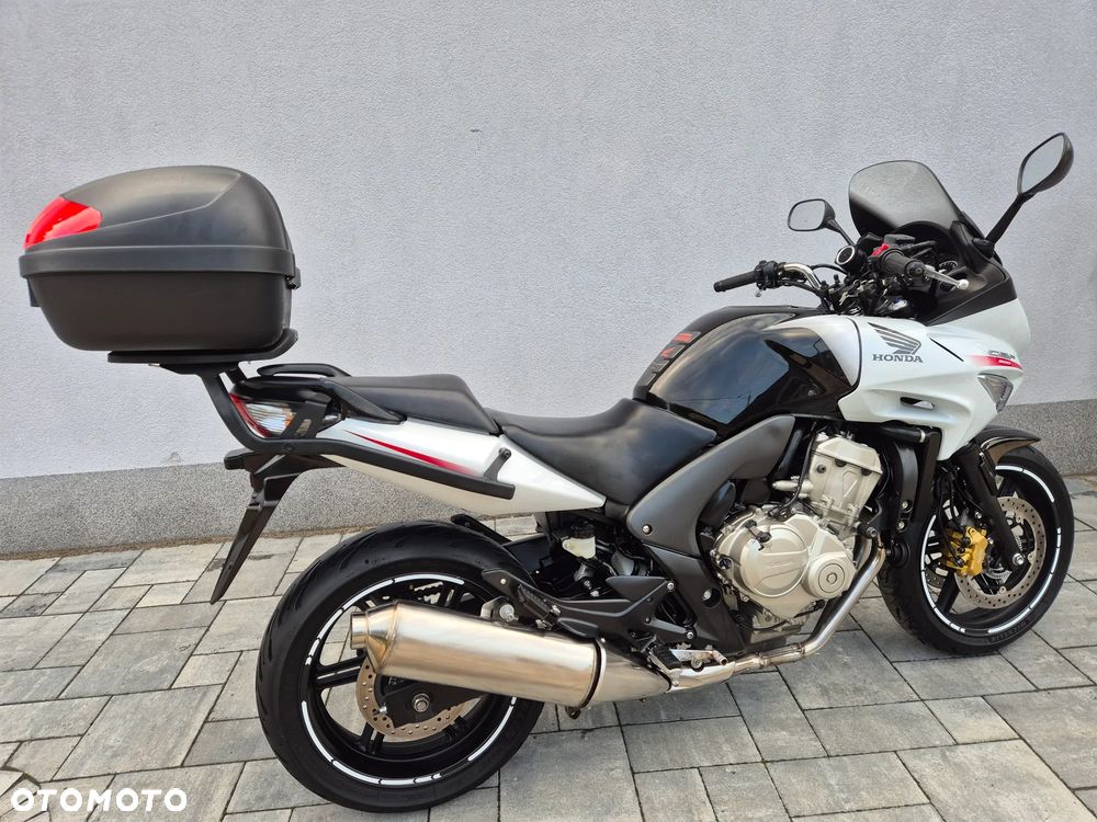 Honda CBF - 11