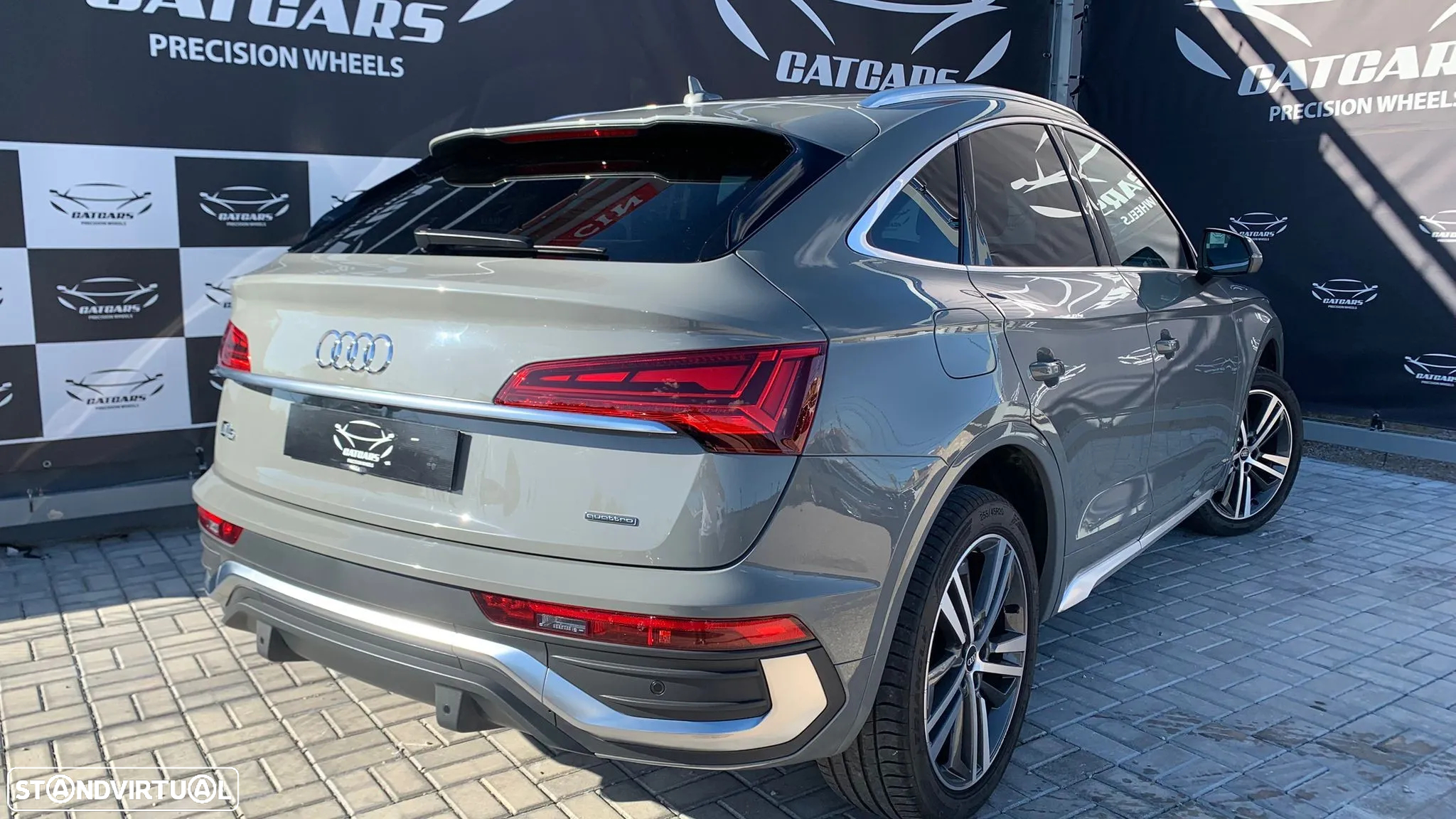 Audi Q5 55 TFSIe quattro S line S tronic - 4