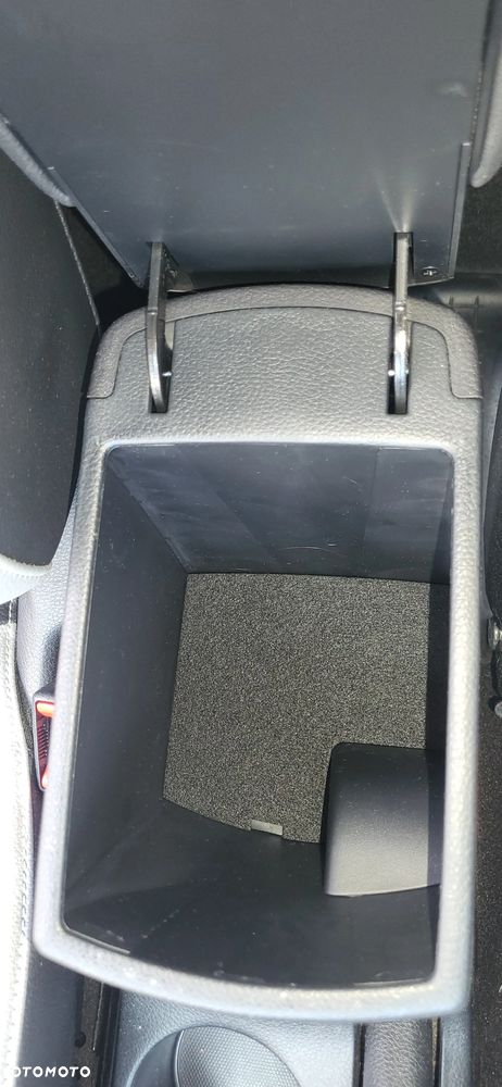 Kia Stonic 1.2 L Business Line - 19