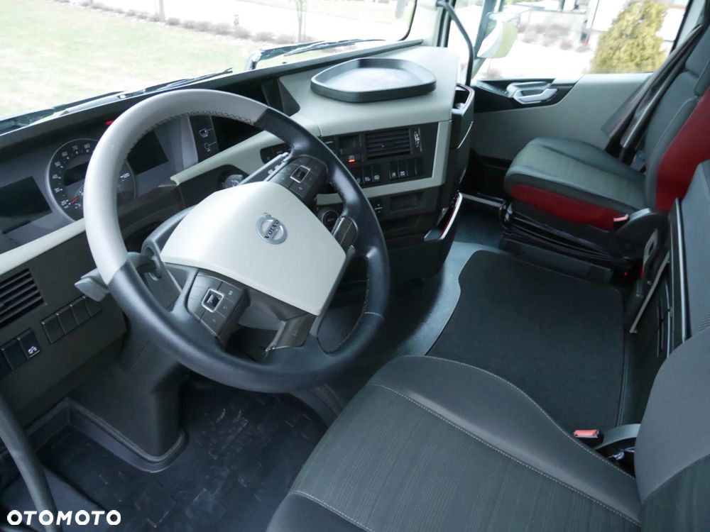Volvo FH 4/ 460KM/ XXL / STANDARD/ EURO-6/ NISKI PRZEB. - 22