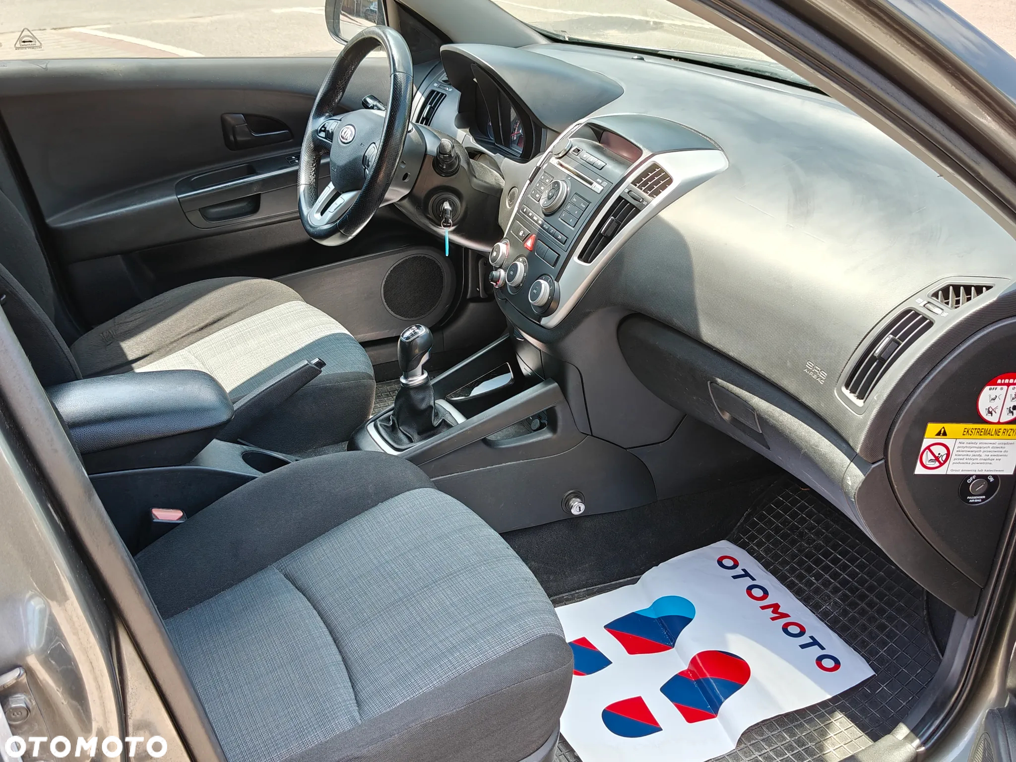 Kia Ceed Cee'd 1.6 Crdi Comfort - 29