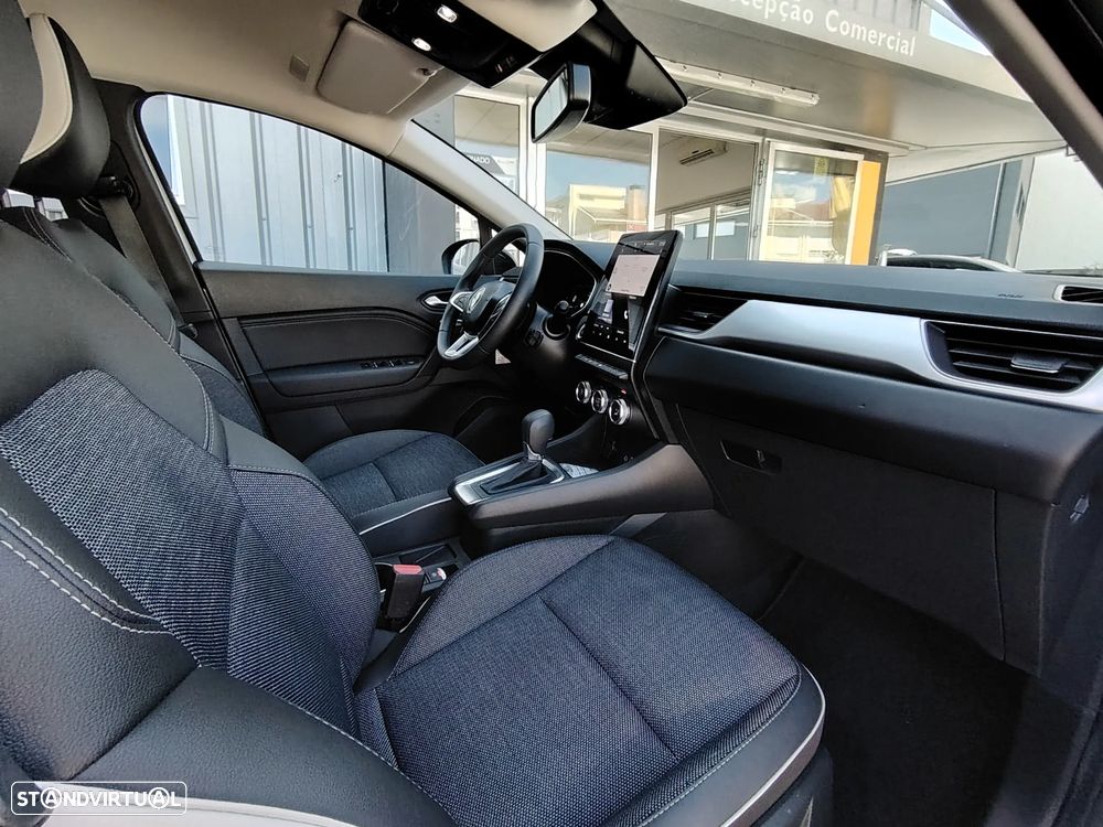 Renault Captur 1.6 E-Tech Full Hybrid Techno - 21
