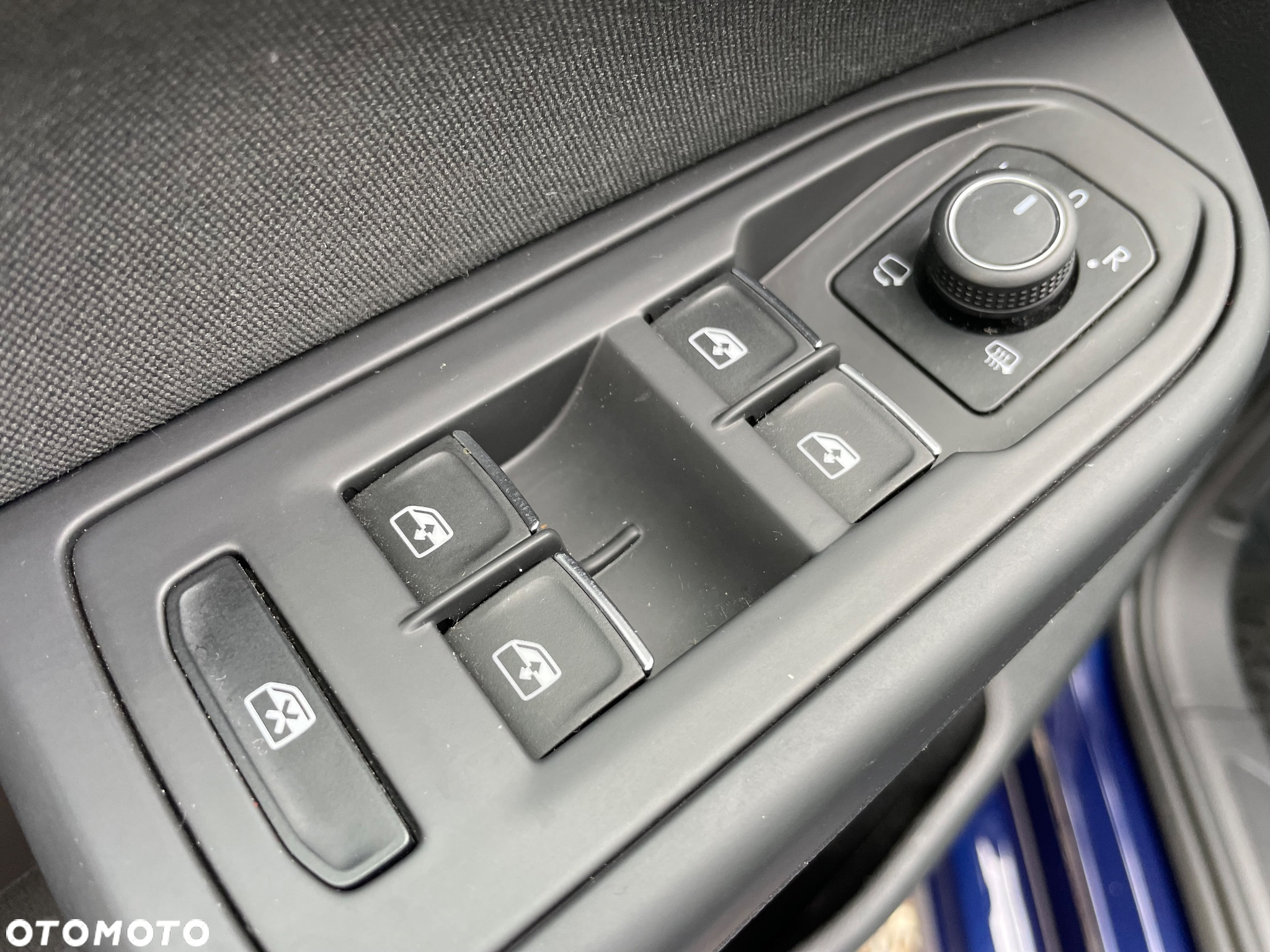 Volkswagen Golf VIII 1.5 TSI EVO Life - 24