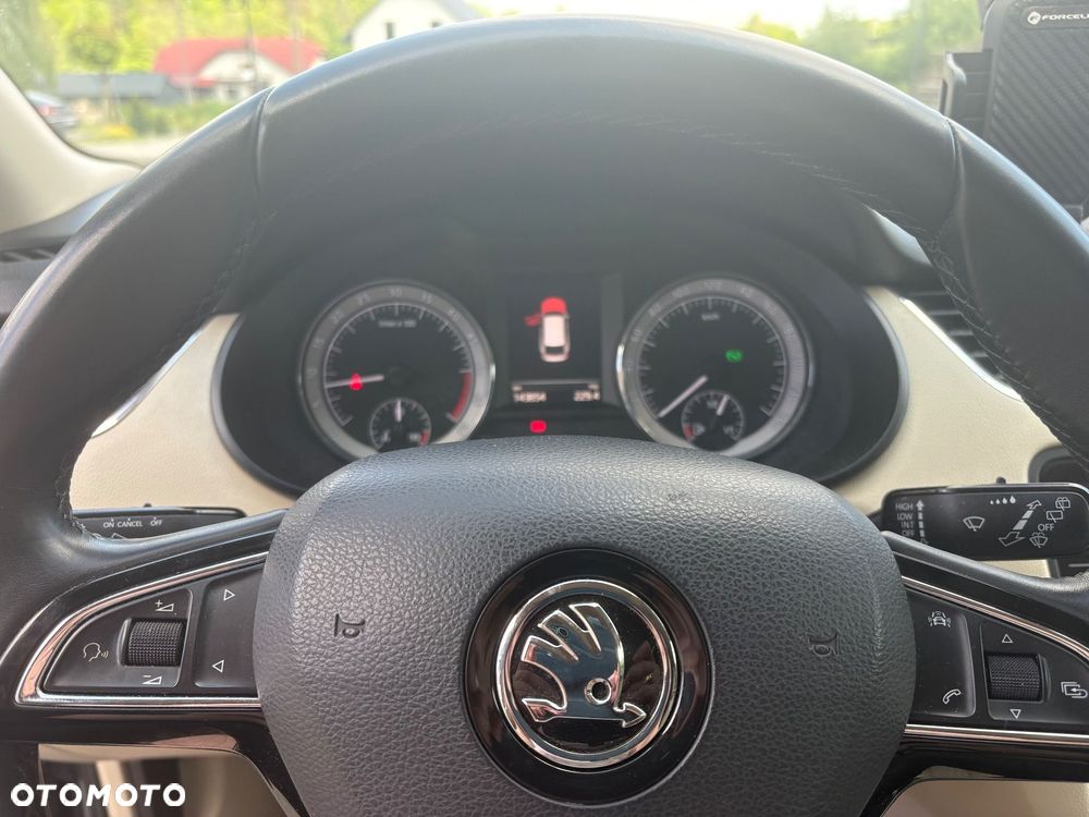 Skoda Octavia 2.0 TDI Style DSG - 12