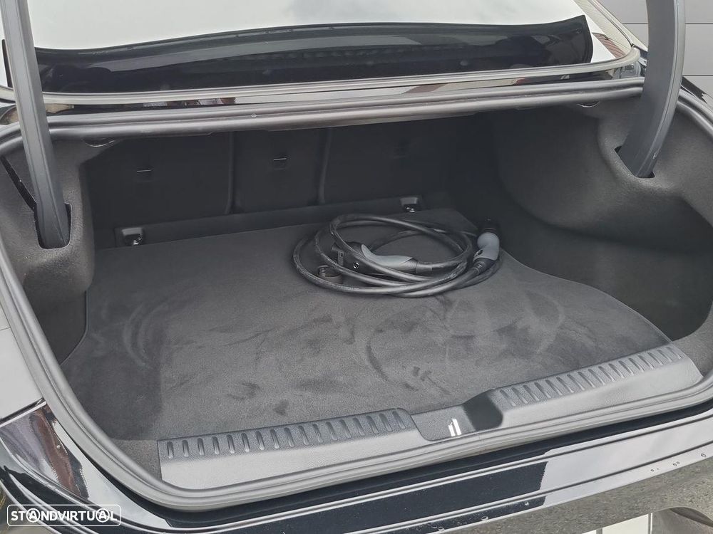 Mercedes-Benz CLA 250+ EQ - 24