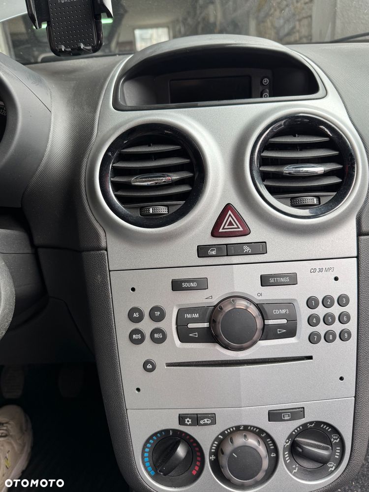 Opel Corsa - 9