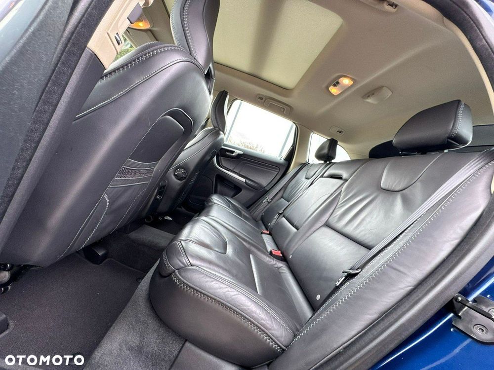 Volvo XC 60 D4 Ocean Race - 27