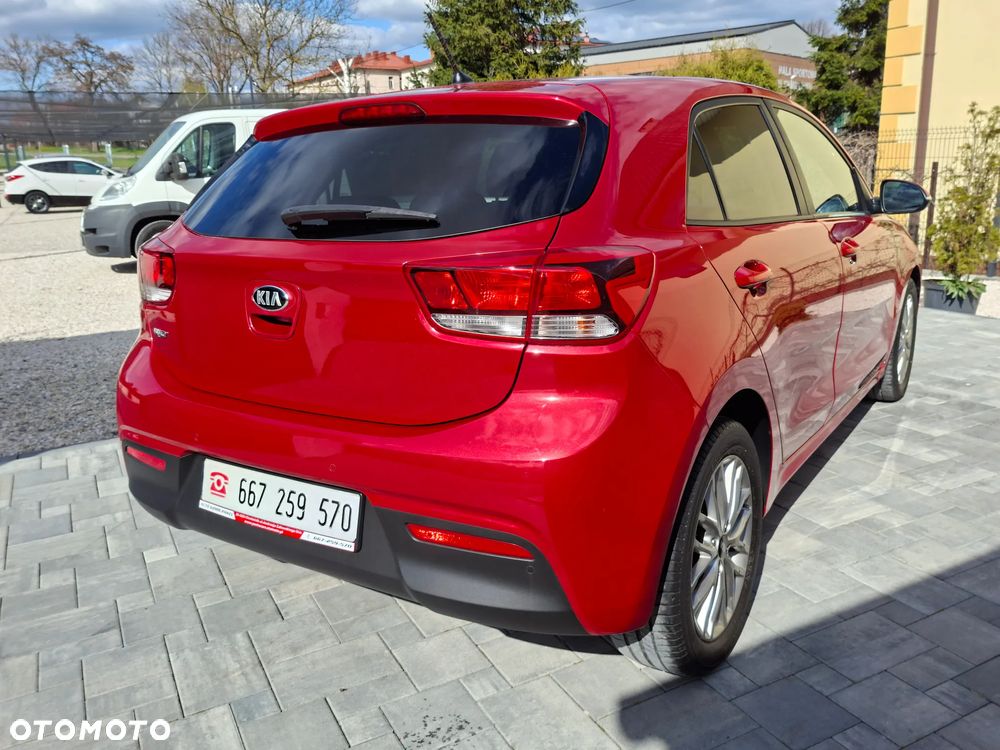 Kia Rio 1.2 Dream Team Edition - 10
