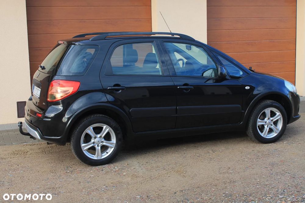 Suzuki SX4 1.9 DDiS 4WD GS / Premium - 12
