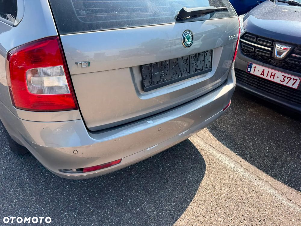 Skoda Octavia 1.6 TDI Ambition - 32