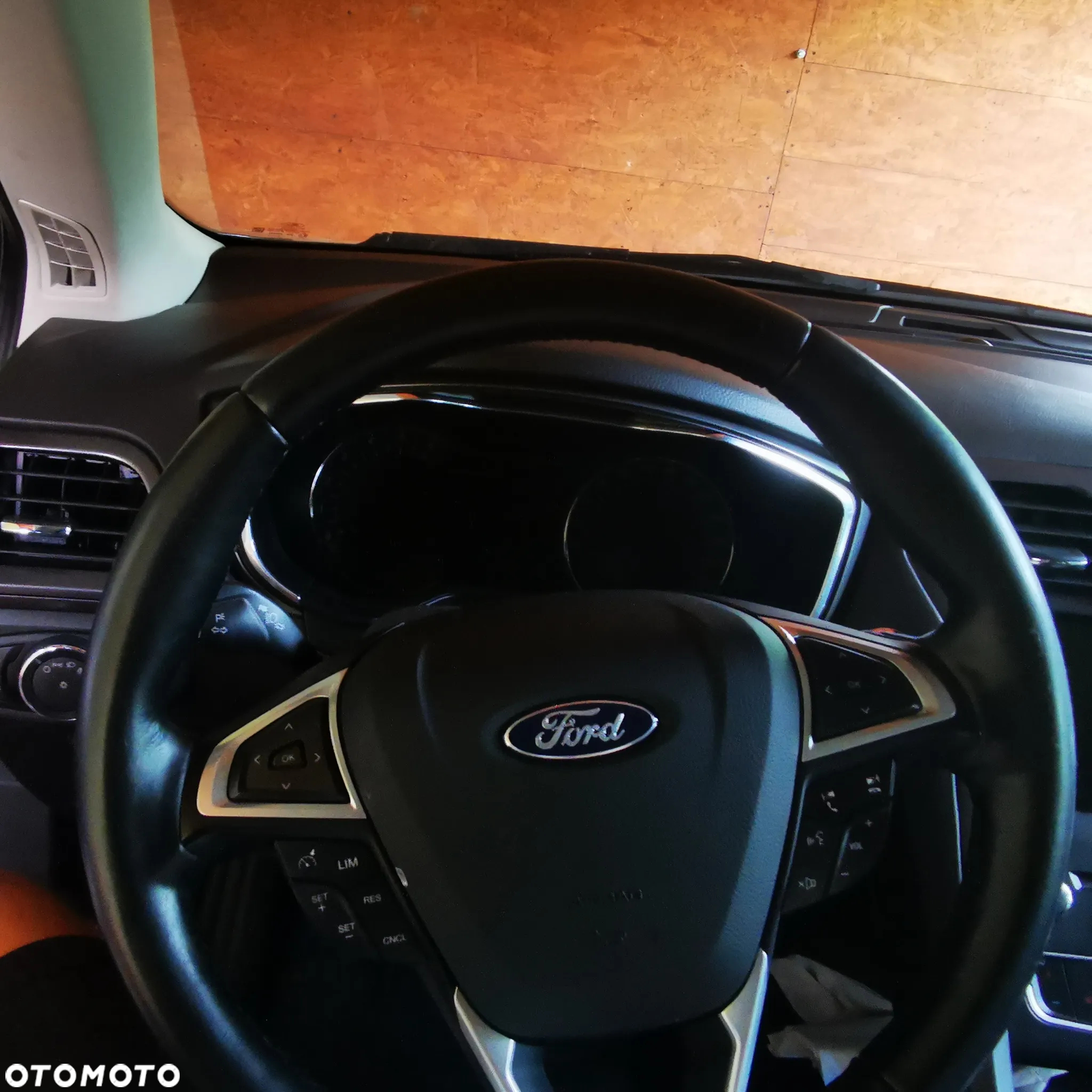 Ford Mondeo 2.0 TDCi Titanium - 16