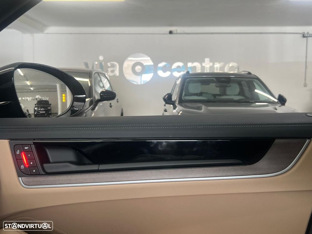 Porsche Cayenne Coupé E-Hybrid Black Edition - 47
