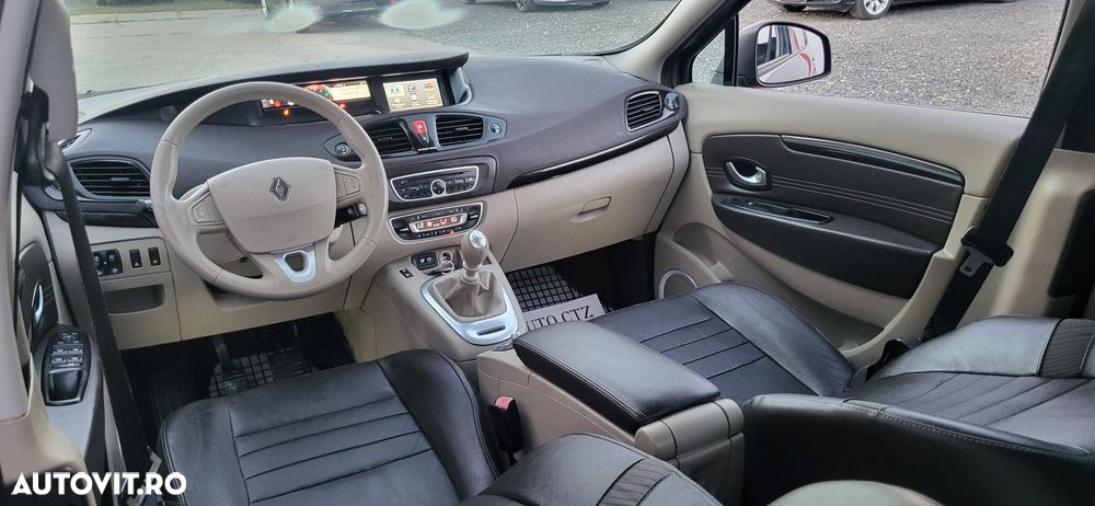 Renault Scenic - 41
