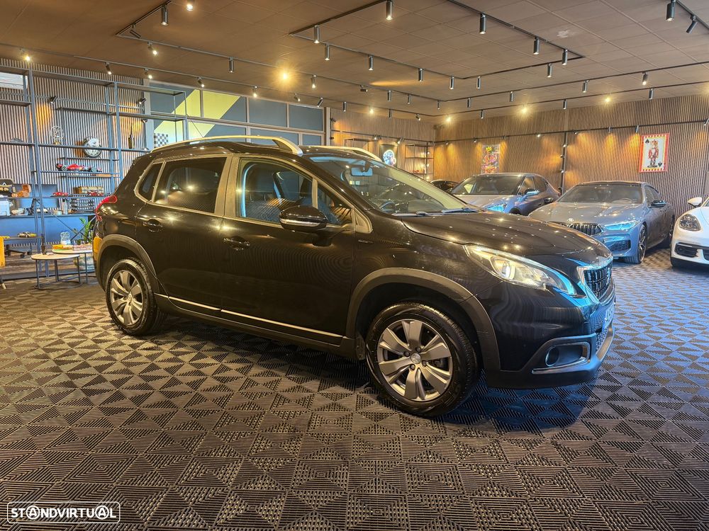Peugeot 2008 1.2 PureTech Style - 7