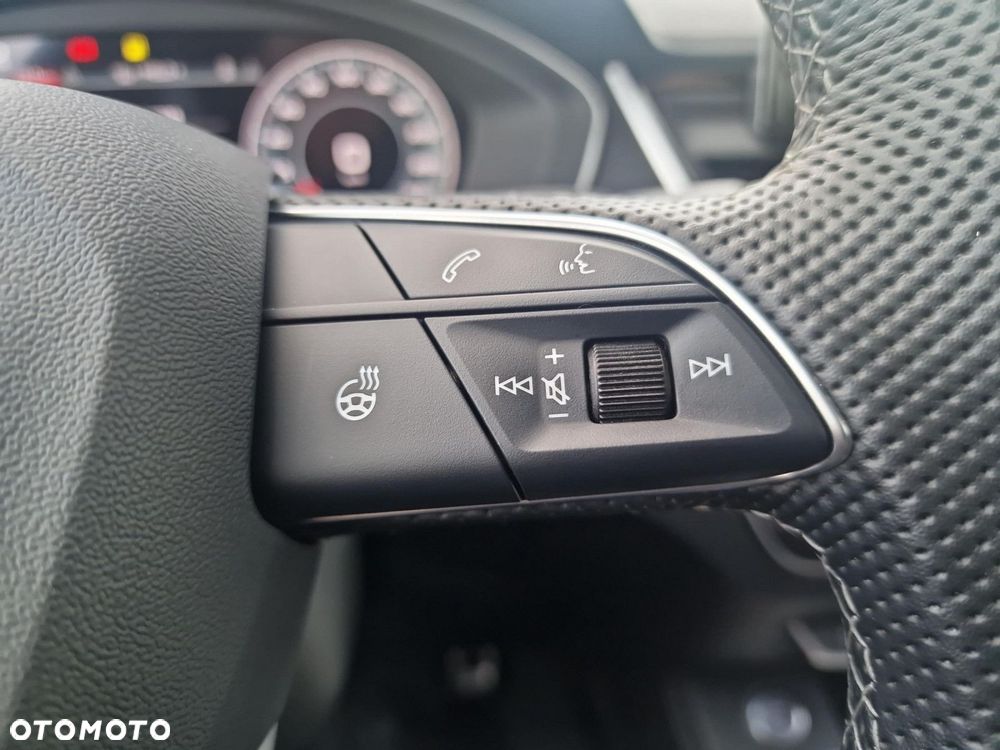 Audi Q5 Sportback - 22