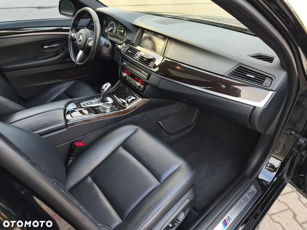 BMW Seria 5 528i - 9